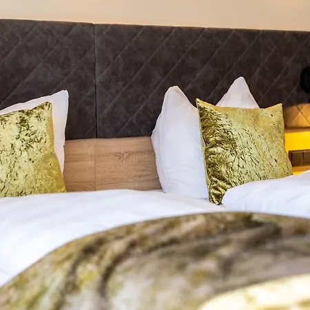 Zur Boerse 3* האמלן