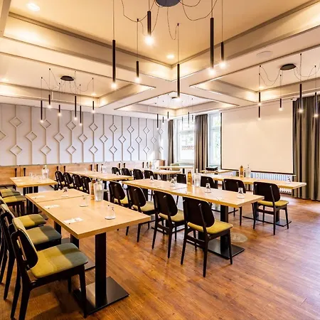 Zur Boerse האמלן