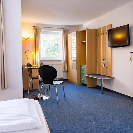 Zur Boerse 3*