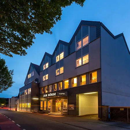 Zur Boerse 3*
