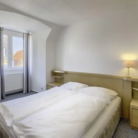 Zur Boerse מלון האמלן