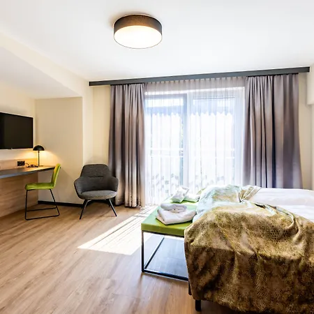 Zur Boerse האמלן