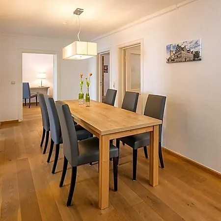 Отель Zur Boerse 3*