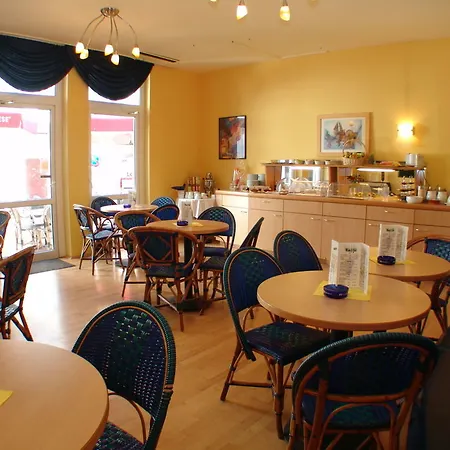 Zur Boerse 3* האמלן