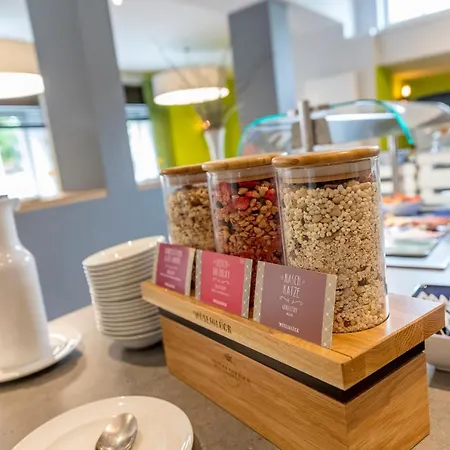 Zur Boerse האמלן